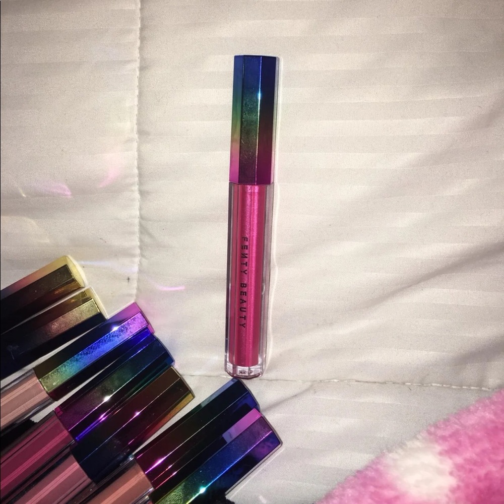 Fenty cosmic gloss